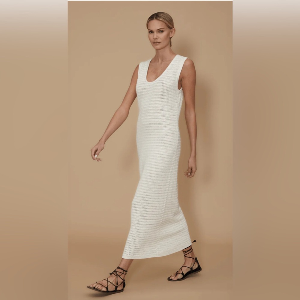 Le Jean Linen Crochet Dress - Picture 1 of 6
